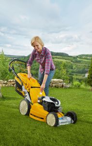 Газонокосилка бензиновая Cub Cadet CC 53 SPBE-V